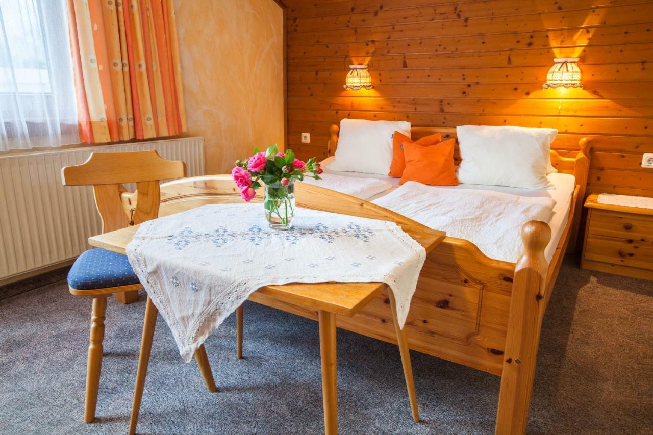 Gaestehaus Elisabeth Bed & Breakfast Mayrhofen Dış mekan fotoğraf