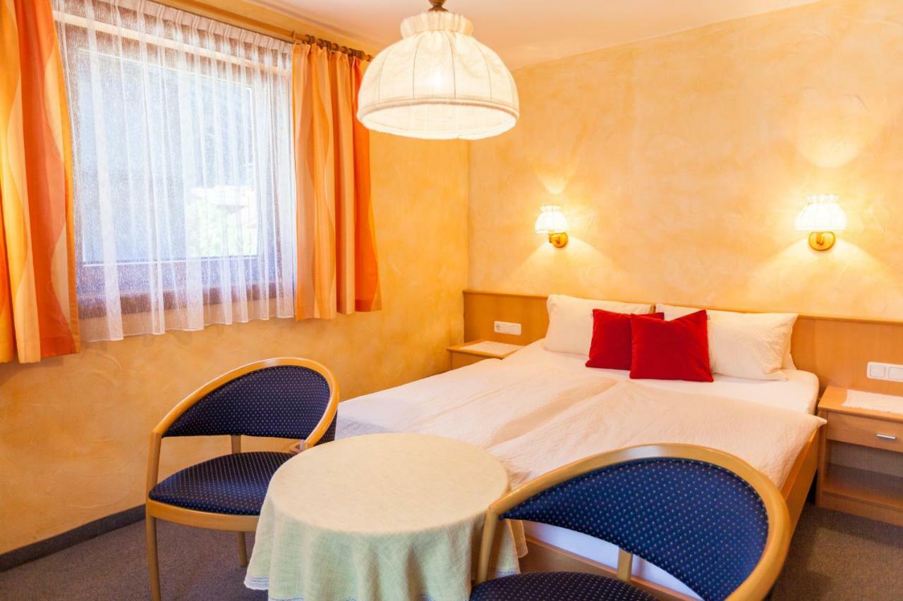 Gaestehaus Elisabeth Bed & Breakfast Mayrhofen Dış mekan fotoğraf